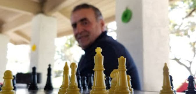 Sogomon Kozanyan playing chess